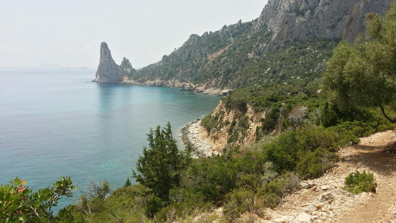 Appartamento Tra Mare E Montagna Baunei Bagian luar foto
